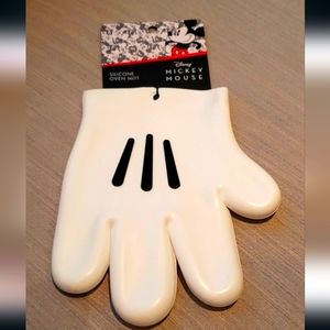 New Mickey Mouse Silicone Oven Mitt